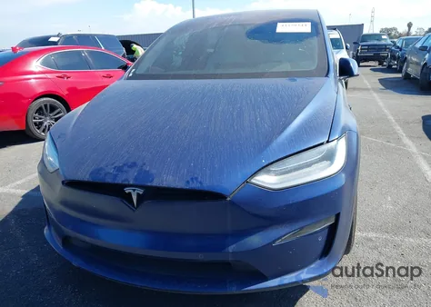 2022 Tesla Model X Dual Motor All-Wheel Drive/Plaid Tri Motor All-Wheel Drive from USA, damaged, VIN 7SAXCDE59NF337960